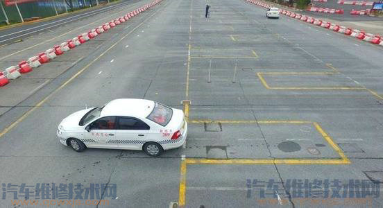 科目二第二次考試需要交補考費嗎