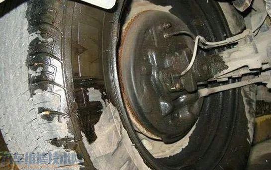 【曲軸箱通風的目的主要是什么 曲軸箱通風系統工作原埋圖解】圖4