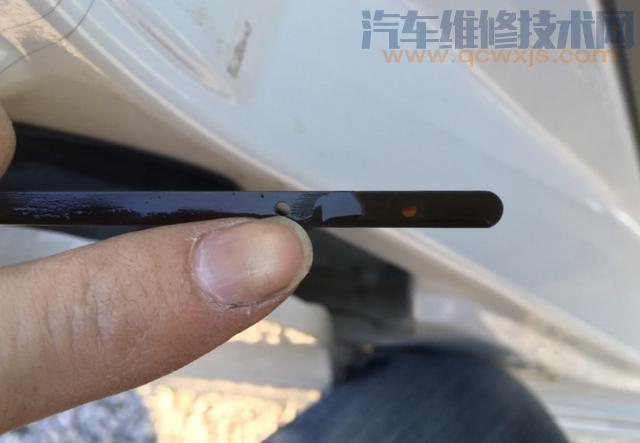 機油加多了會對發動機造成什么影響？機油加多了癥狀