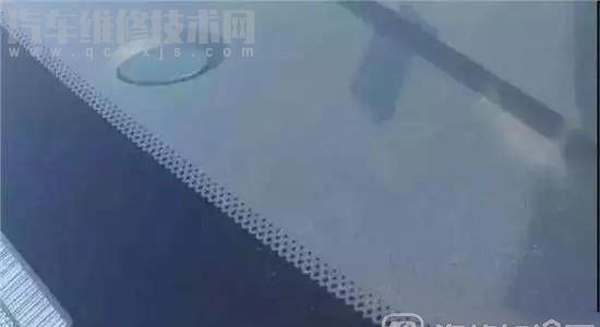 汽車前擋風(fēng)玻璃黑邊的作用 汽車前擋風(fēng)玻璃黑邊的作用