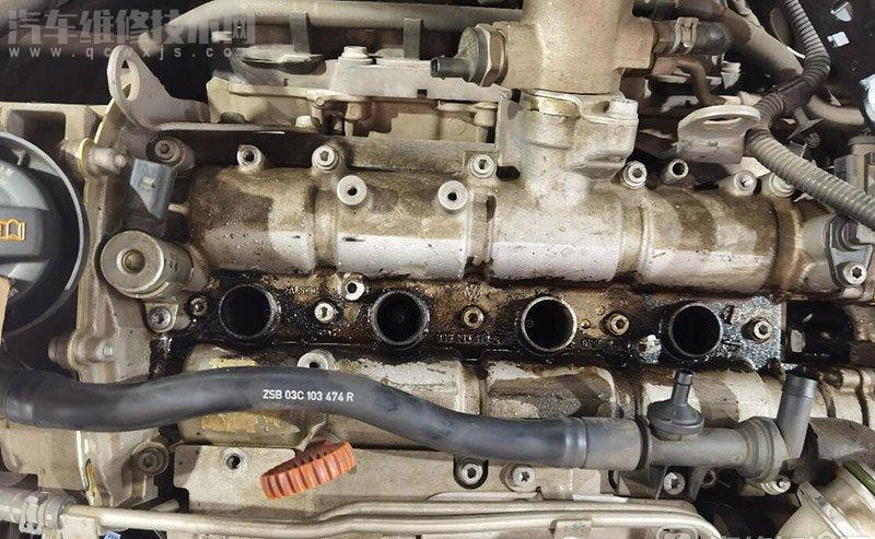 大眾高爾夫EA2111.4T漏機油機油滴到排氣管上冒煙 大眾高爾夫EA2111.4T漏機油機油滴到排氣管上冒煙