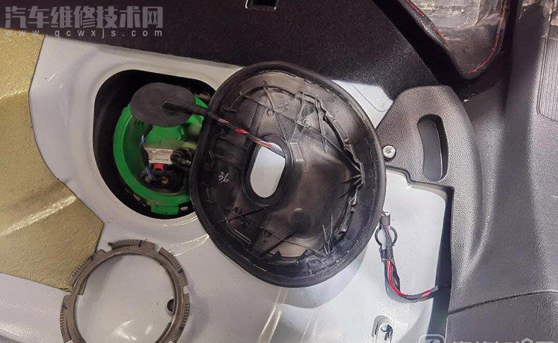 汽油泵壞了的故障表現(xiàn)癥狀不要等燃油報警后再去加油 汽油泵壞了的故障表現(xiàn)癥狀不要等燃油報警后再去加油