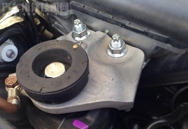 【汽車排氣管為什么不固定？汽車排氣管為什么會動】圖2