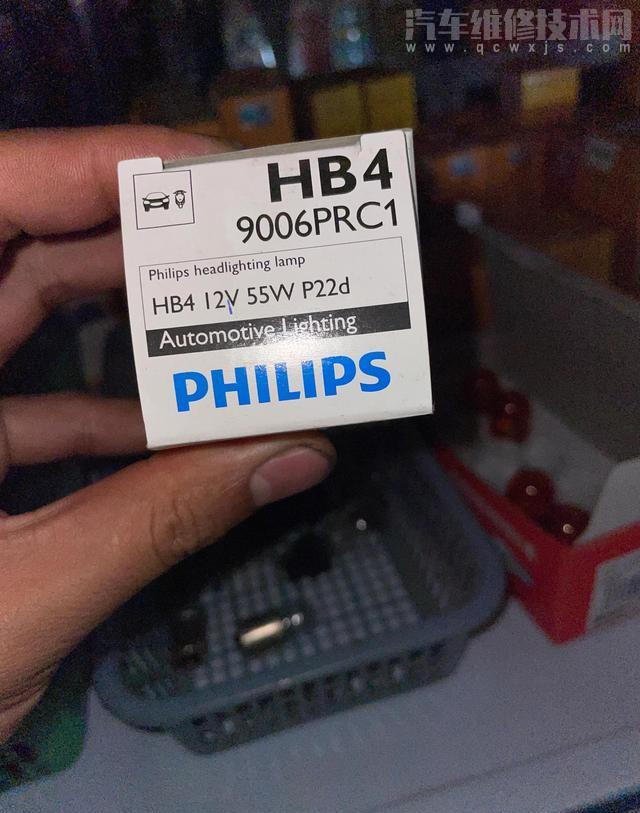 汽車大燈原來是55W的可以換成100W的嗎? 汽車大燈原來是55W的可以換成100W的嗎?