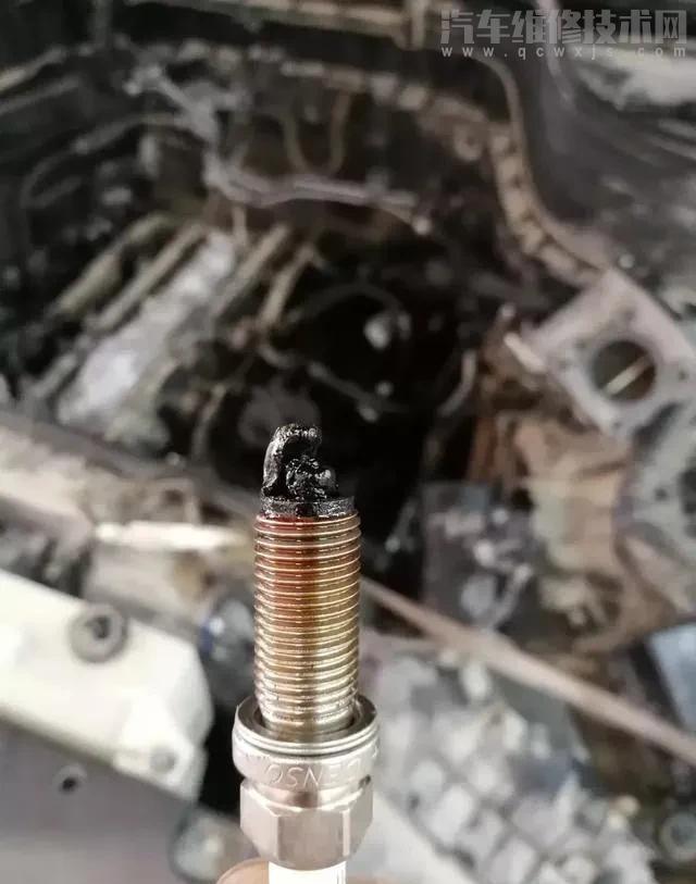 奧迪Q5一般跑多少公里后開始燒機油? 奧迪Q5一般跑多少公里后開始燒機油?