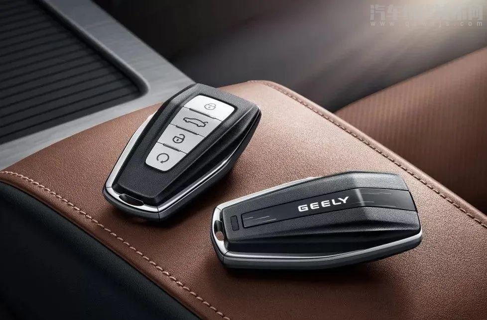 帝豪GS/GL更換智能鑰匙電池步驟（圖解）