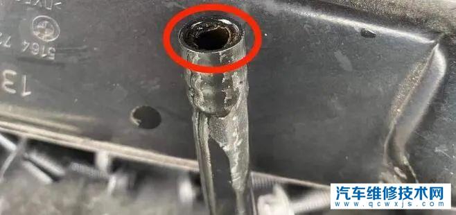 寶馬B48發動機爆水管什么原因？怎么解決