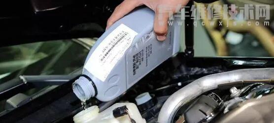 奔馳剎車油多長時間更換一次?要用奔馳專用剎車油嗎? 奔馳剎車油多長時間更換一次?要用奔馳專用剎車油嗎?