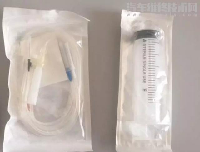 機油加多了怎么弄出來最簡單？機油加多了對車子有什么影響