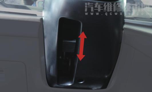 比亞迪唐ev轉向盤怎么調節