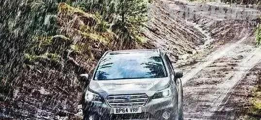 汽車打蠟有哪些好處?