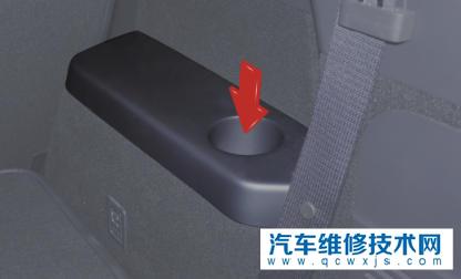 【比亞迪唐ev車內有些裝置】圖4