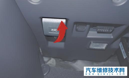 比亞迪唐前艙蓋怎么打開(比亞迪唐前機蓋打開步驟)