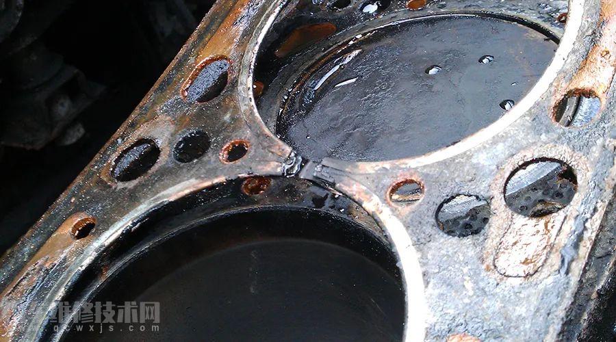 【汽車水溫高怎么處理方法 汽車水溫高是什么原因】圖3