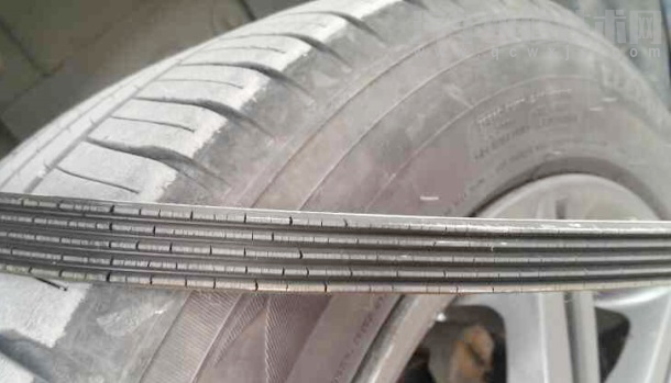 急加速發動機噠噠異響 原來是發電機皮帶松了癥狀 急加速發動機噠噠異響 原來是發電機皮帶松了癥狀