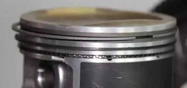 活塞環(huán)壞了會冒煙嗎