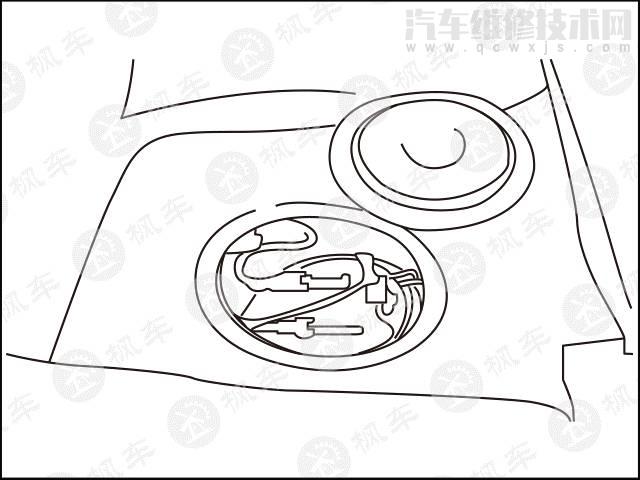 【燃油濾清器的更換步驟及方法（圖解）】圖4