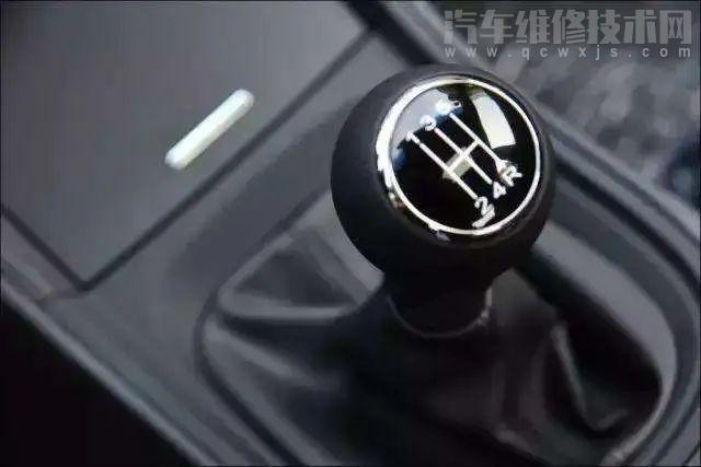 【手動變速器常見的故障有哪些 手動變速箱故障的排除方法】圖2