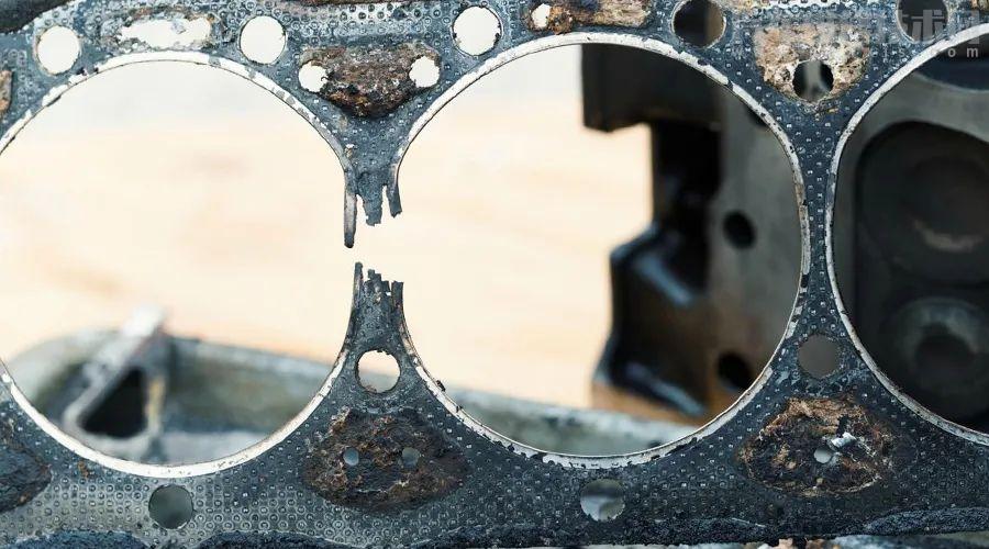 【發(fā)動機水泵壞了會出現(xiàn)什么情況(發(fā)動機水泵故障排除)】圖2