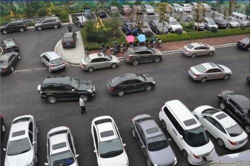 買車位好還是租車位劃算（買車位與租車位優缺點分析）