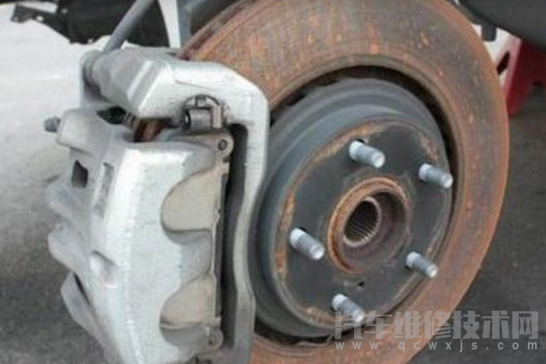 【剎車盤生銹有影響嗎 剎車盤生銹怎么清理】圖4
