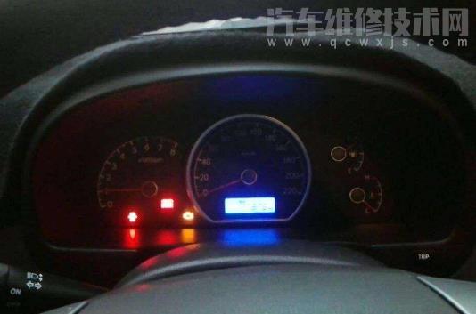 汽車電瓶經(jīng)常沒電怎么回事？導(dǎo)致汽車電瓶沒電的原因