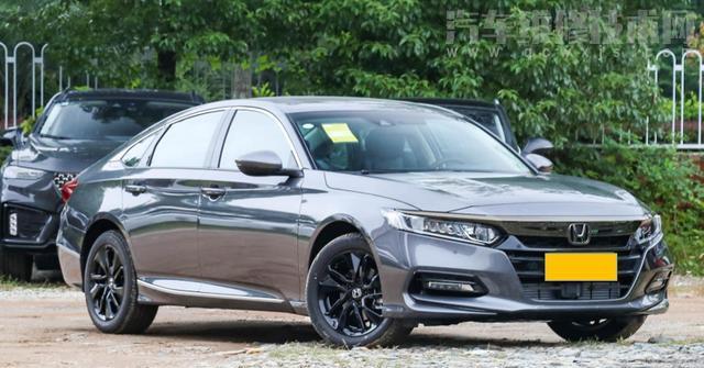 本田雅閣怎么區分是幾代?(圖解) 本田雅閣怎么區分是幾代?(圖解)