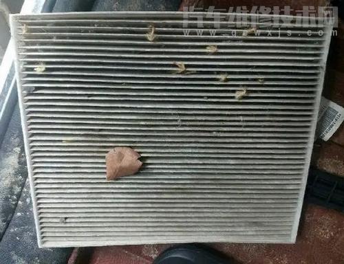 汽車空調濾芯可以噴香水嗎 汽車空調濾芯可以噴香水嗎