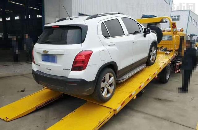 在高速上車壞了怎么辦打哪個電話找誰拖車 在高速上車壞了怎么辦打哪個電話找誰拖車