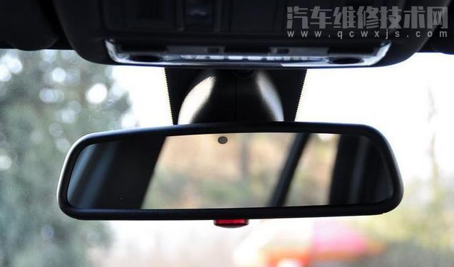 汽車內后視鏡底座壞了能單獨修嗎?要更換整個玻璃嗎