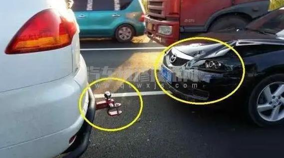 車輛裝拖車鉤被追尾責任怎么認定