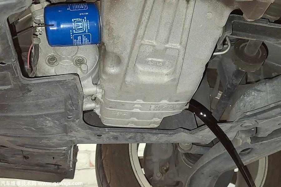 【汽車長期停放油液和濾芯用不用換？】圖4