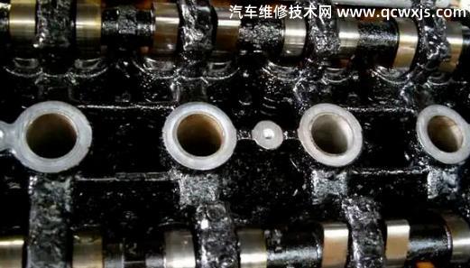 機油濾芯膨脹變形是怎么回事 機油濾芯膨脹變形是怎么回事