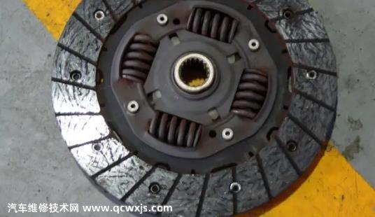 離合器異響的主要原因及解決辦法 離合器異響的主要原因及解決辦法