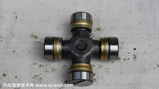 萬(wàn)向節(jié)異響的原因有哪些 萬(wàn)向節(jié)異響的原因有哪些