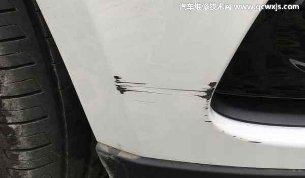 車子被刮蹭對方逃逸了怎么處理 車子被刮蹭對方逃逸了怎么處理