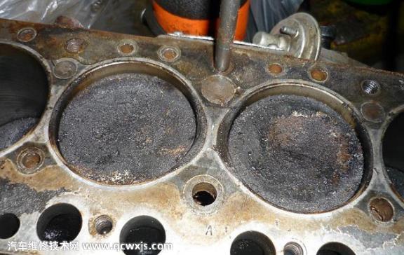 發(fā)動(dòng)機(jī)氣缸竄氣怎么修