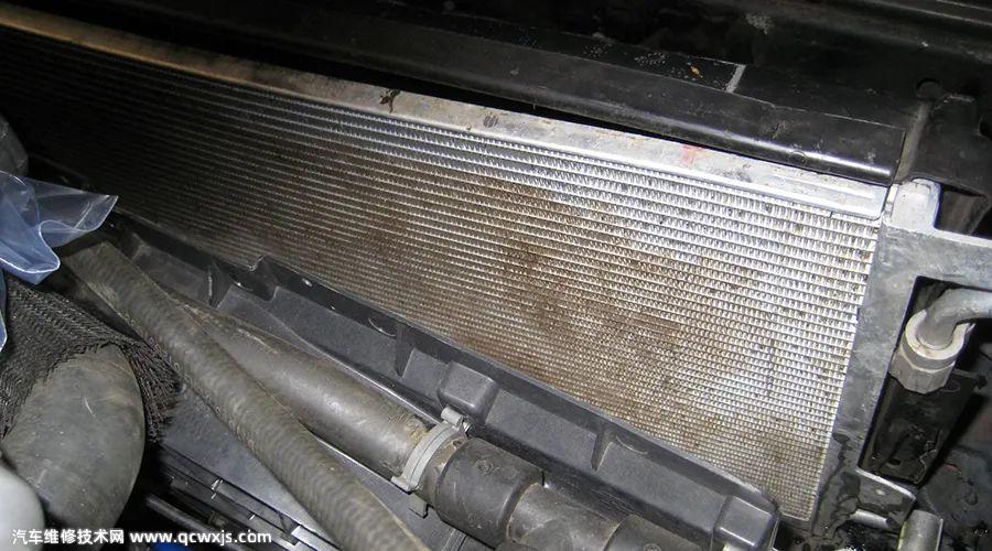 【汽車空調(diào)雪種加多了有什么影響?這幾個危害一定要懂】圖3