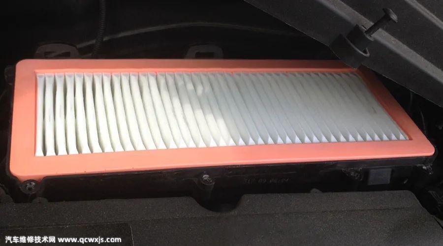 進(jìn)氣系統(tǒng)故障導(dǎo)致燒機(jī)油維修案例