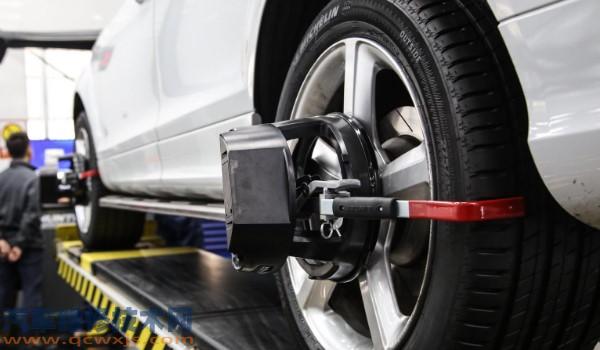 新車方向盤不正是質量問題嗎 新車方向盤不正是質量問題嗎