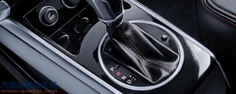 自動擋車開一會有燒焦的味道