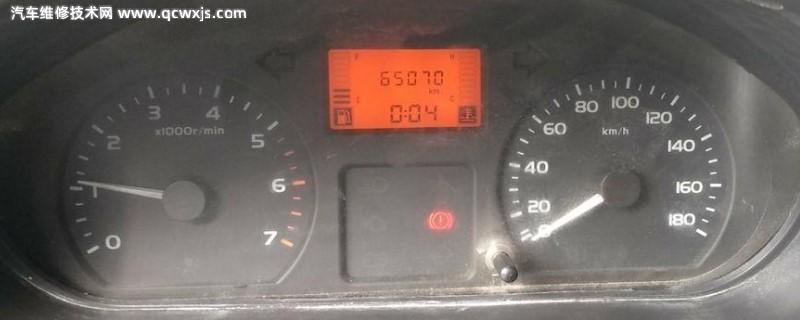 五菱之光最后一格油閃是什么意思 五菱之光最后一格油閃是什么意思