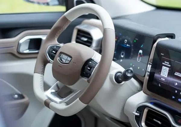 方向盤一共可以打幾圈