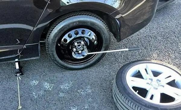 汽車備胎可以上高速嗎