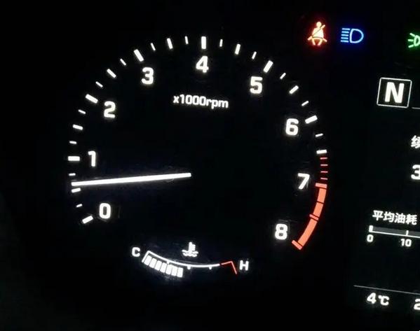 自動(dòng)擋怠速是什么意思