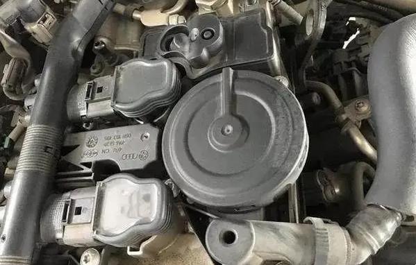 發(fā)動機有異味怎么回事