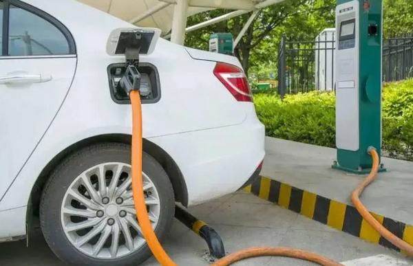 新能源汽車整車沒電是什么原因