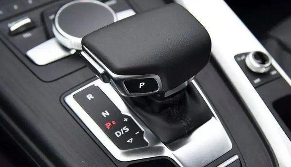 自動檔汽車的三種危險操作