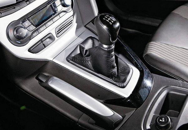 手動變速器有什么優(yōu)缺點?