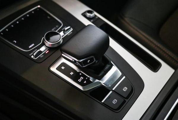 手動檔,自動檔和手自一體各自的優缺點是什么?